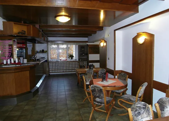 Πανσιόν A Restaurace U Veterana Frenštát pod Radhoštěm